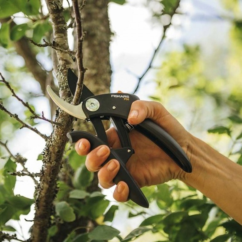 Fiskars PowerLever P55 Amboss-Gartenschere