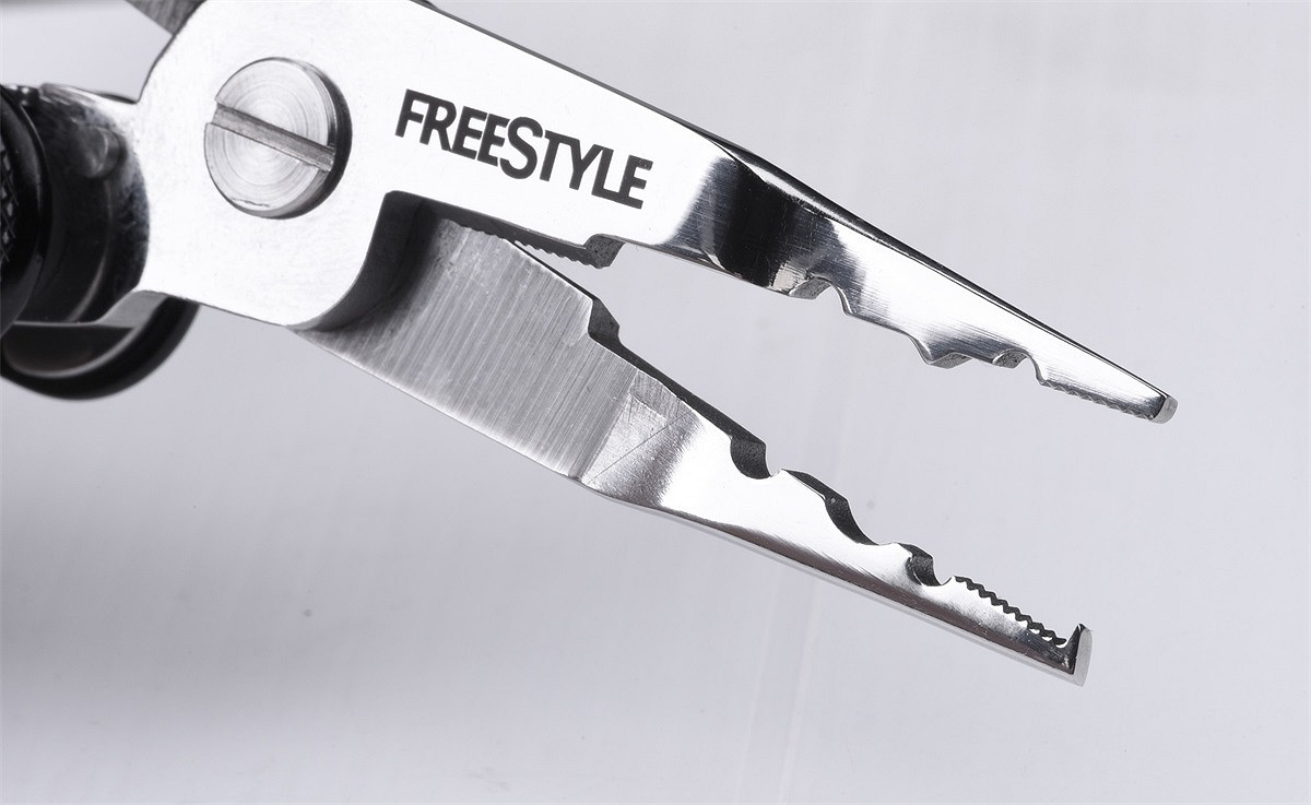 SPRO Freestyle Folding Tool 13in1 Klappwerkzeug