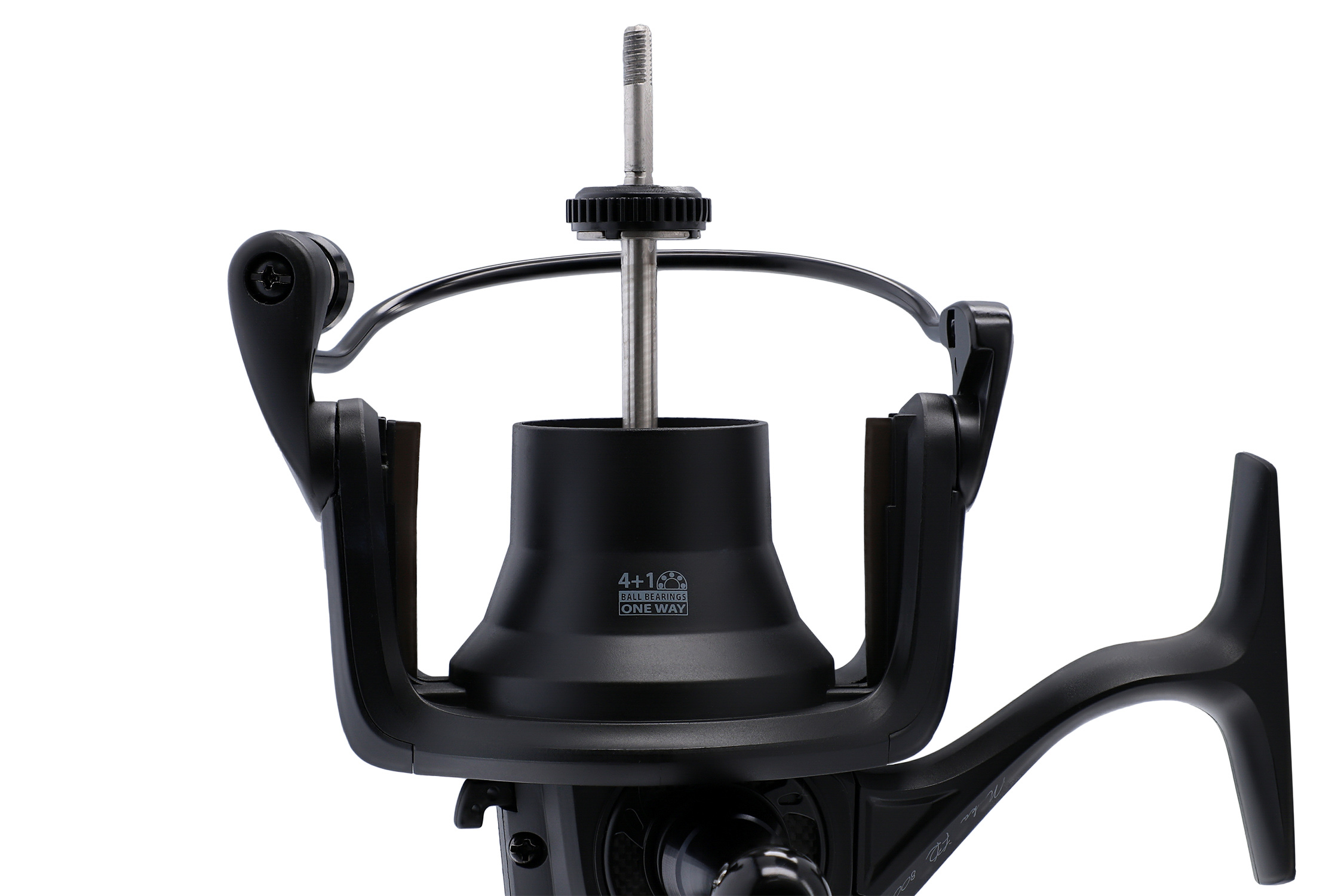 Mikado M-KA FR Carp 8005 Freilaufrolle inkl. Schnur